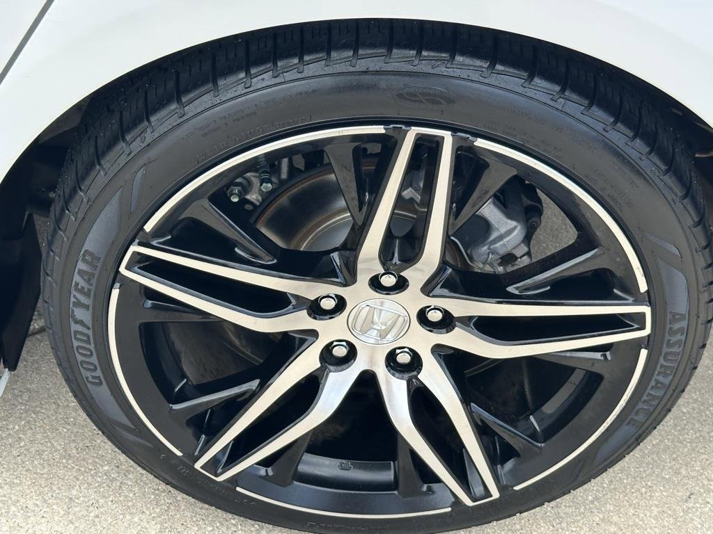 Used 2021 Honda Accord Touring image 24