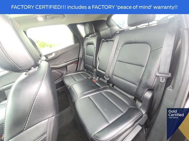 Certified 2025 Ford Escape Platinum AWD/4WD image 19