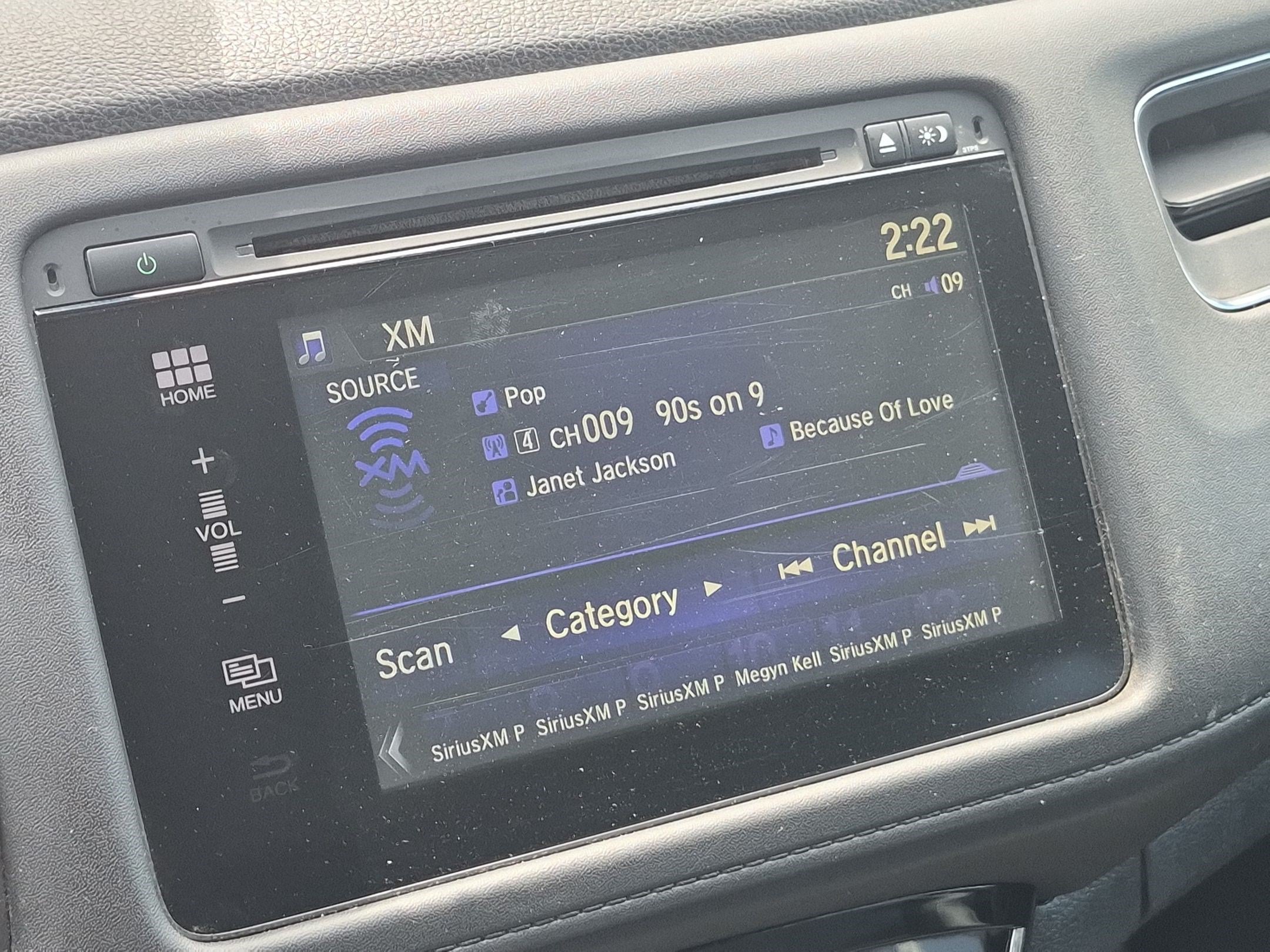 Used 2017 Honda HR-V EX-L image 25