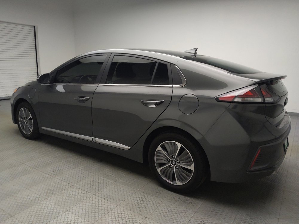 Used 2021 Hyundai Ioniq SEL image 3