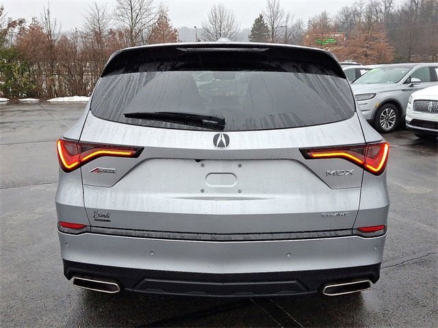 Used 2023 Acura MDX A-Spec image 5