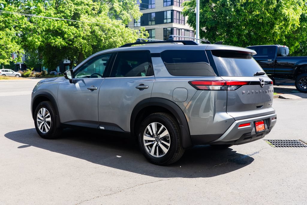 New 2026 Nissan Pathfinder SL w/ Cargo Package AWD/4WD image 4