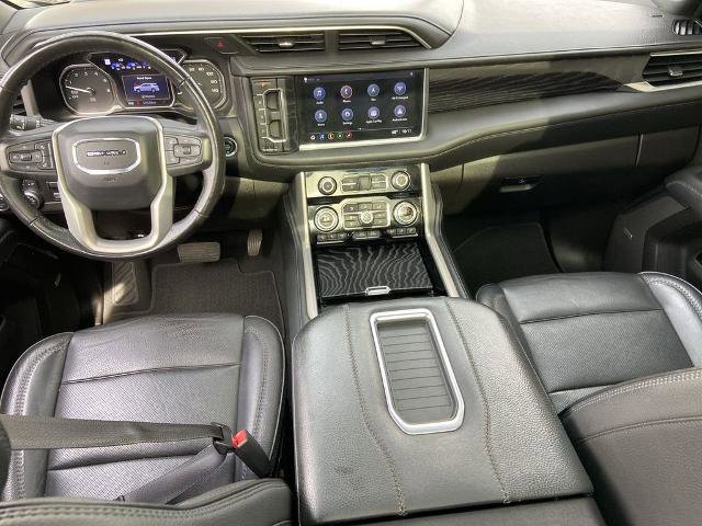 Used 2021 GMC Yukon XL Denali w/ Denali Ultimate Package image 17