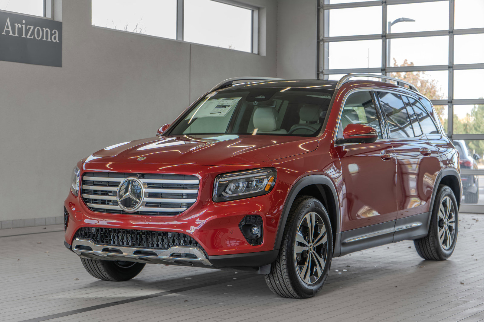New 2026 Mercedes-Benz GLB 250 4MATIC image 25