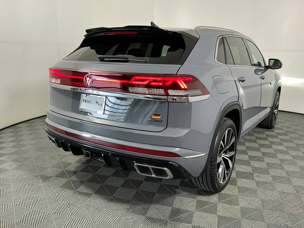 Used 2024 Volkswagen Atlas Cross Sport SEL Premium R-Line AWD/4WD image 5