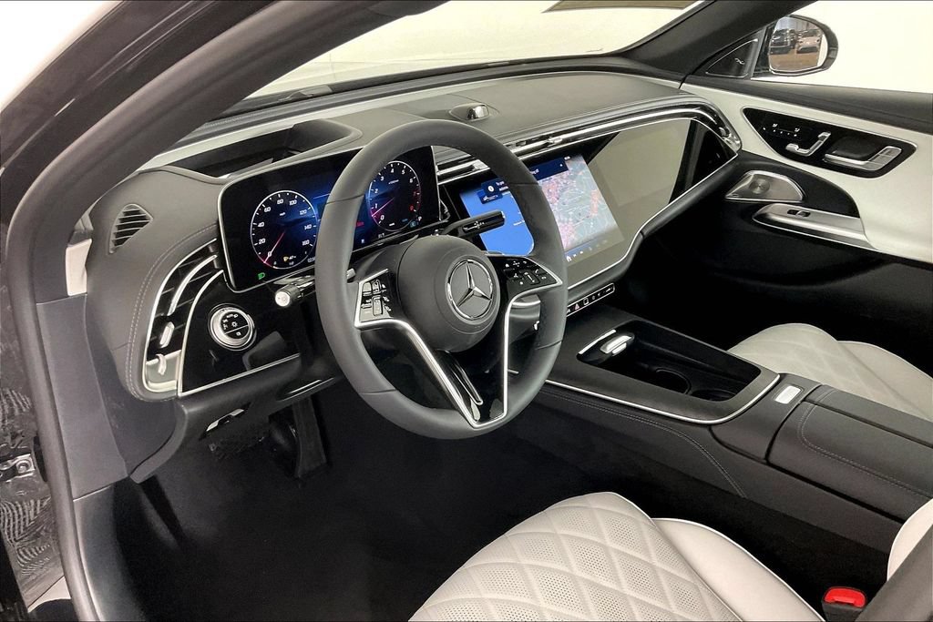 New 2026 Mercedes-Benz E 450 4MATIC Sedan image 6
