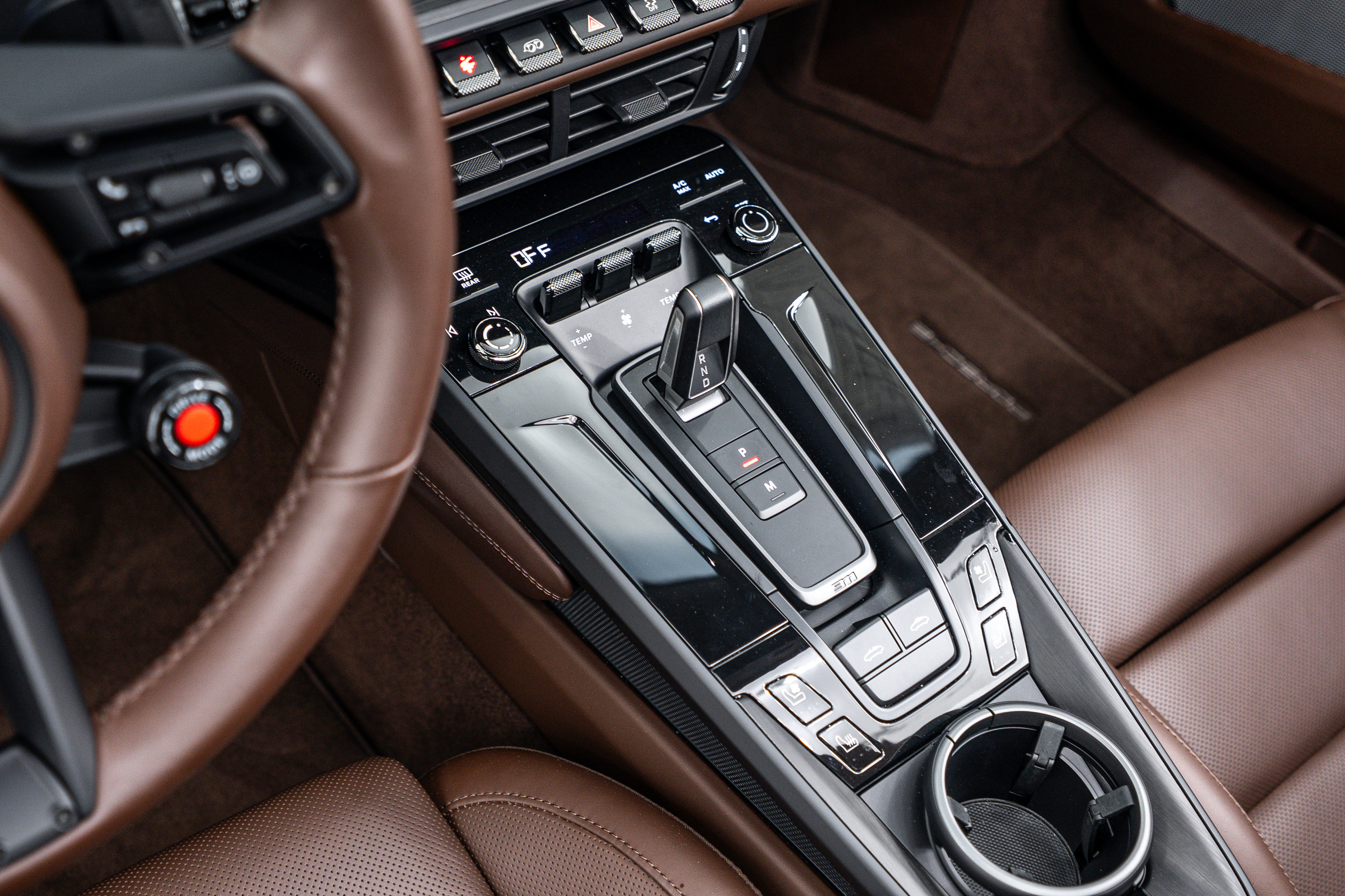 Certified 2025 Porsche 911 Targa 4 GTS AWD/4WD image 17