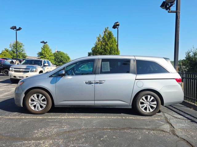 Used 2016 Honda Odyssey SE image 2