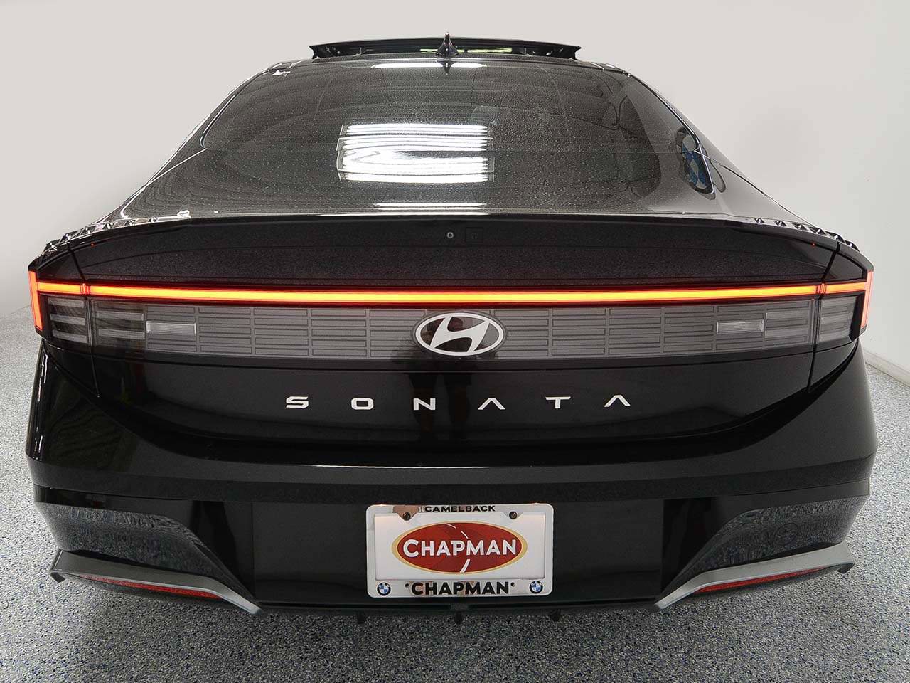 Used 2024 Hyundai Sonata SEL w/ Convenience Package FWD image 4
