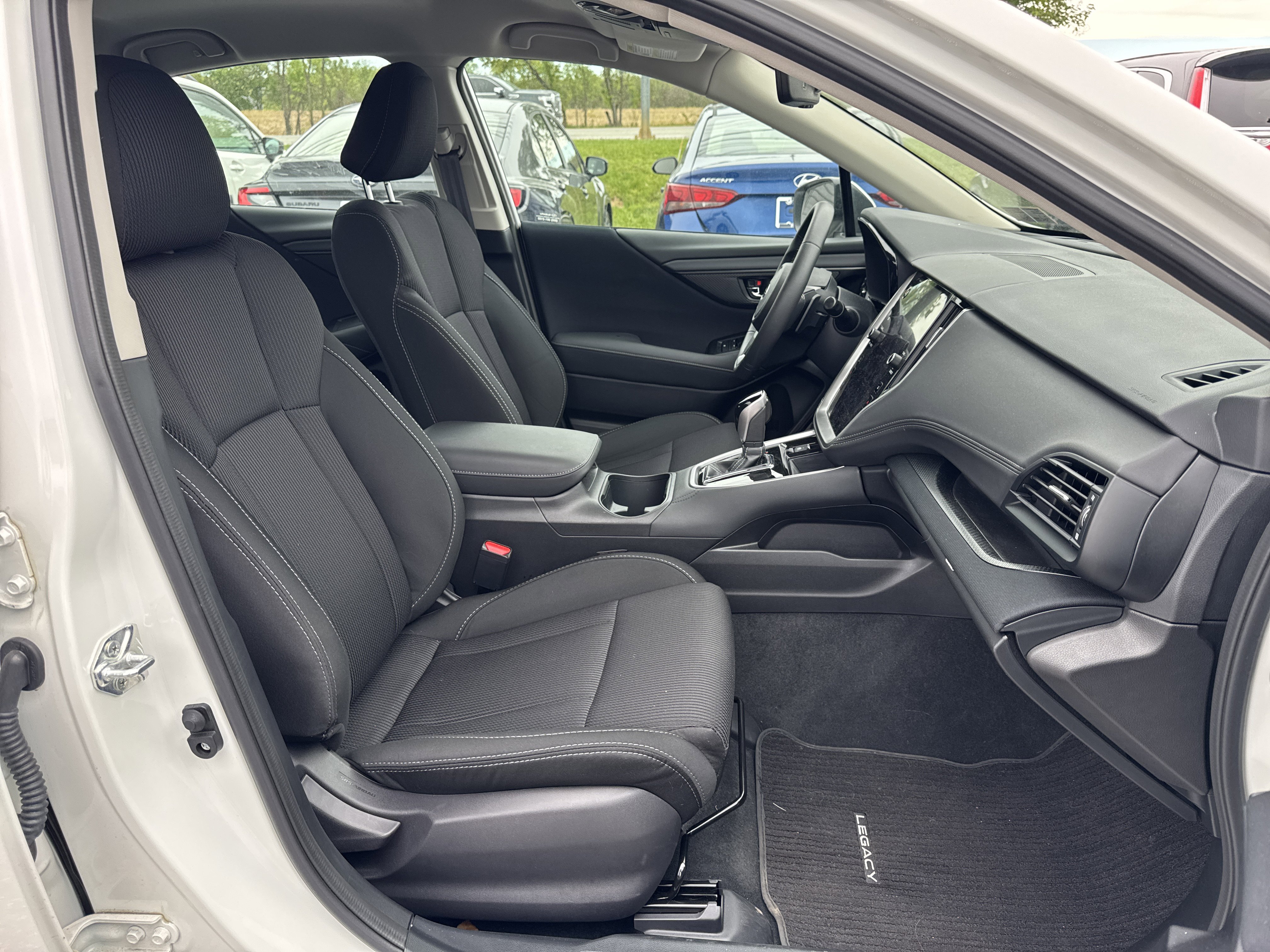 Used 2025 Subaru Legacy Premium AWD/4WD image 14