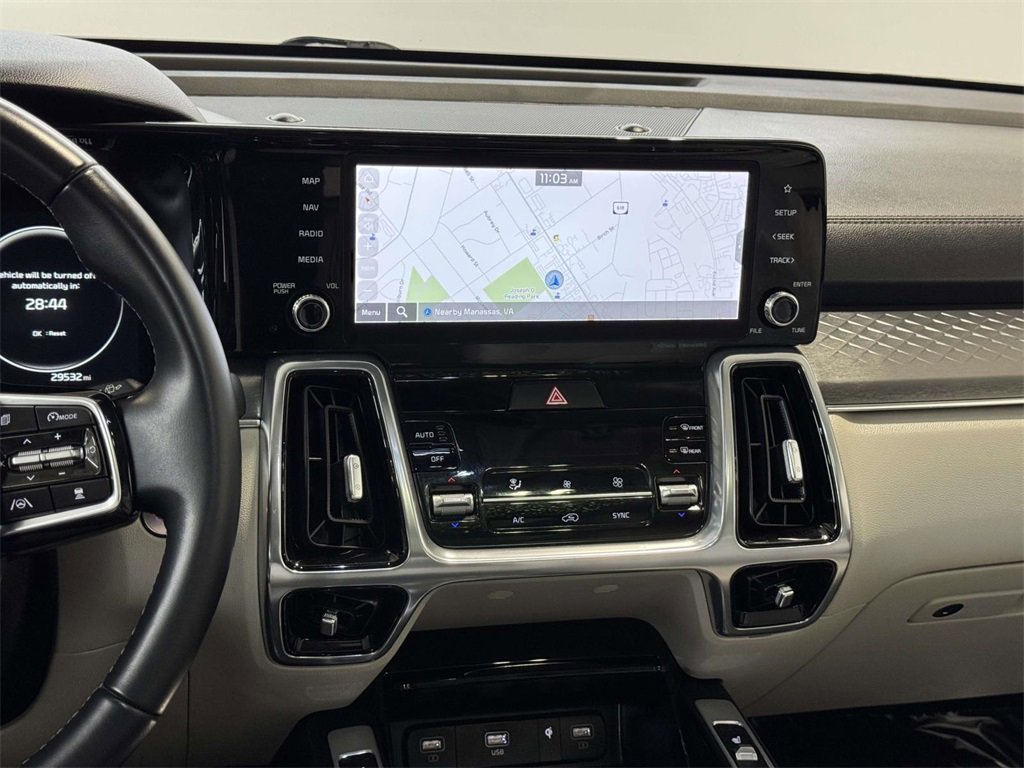 Used 2023 Kia Sorento SX image 20