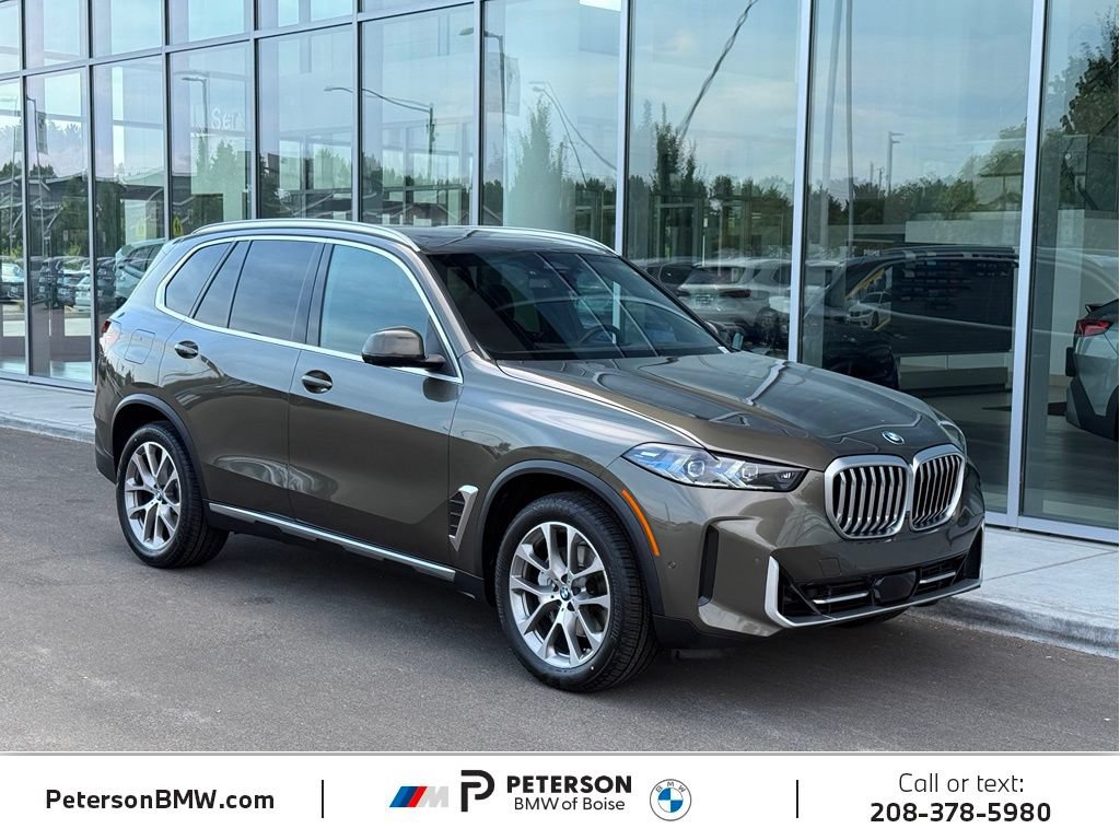Used 2024 BMW X5 xDrive40i w/ Premium Package AWD/4WD image 7