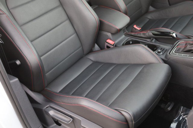 Used 2020 Volkswagen GTI SE FWD image 45