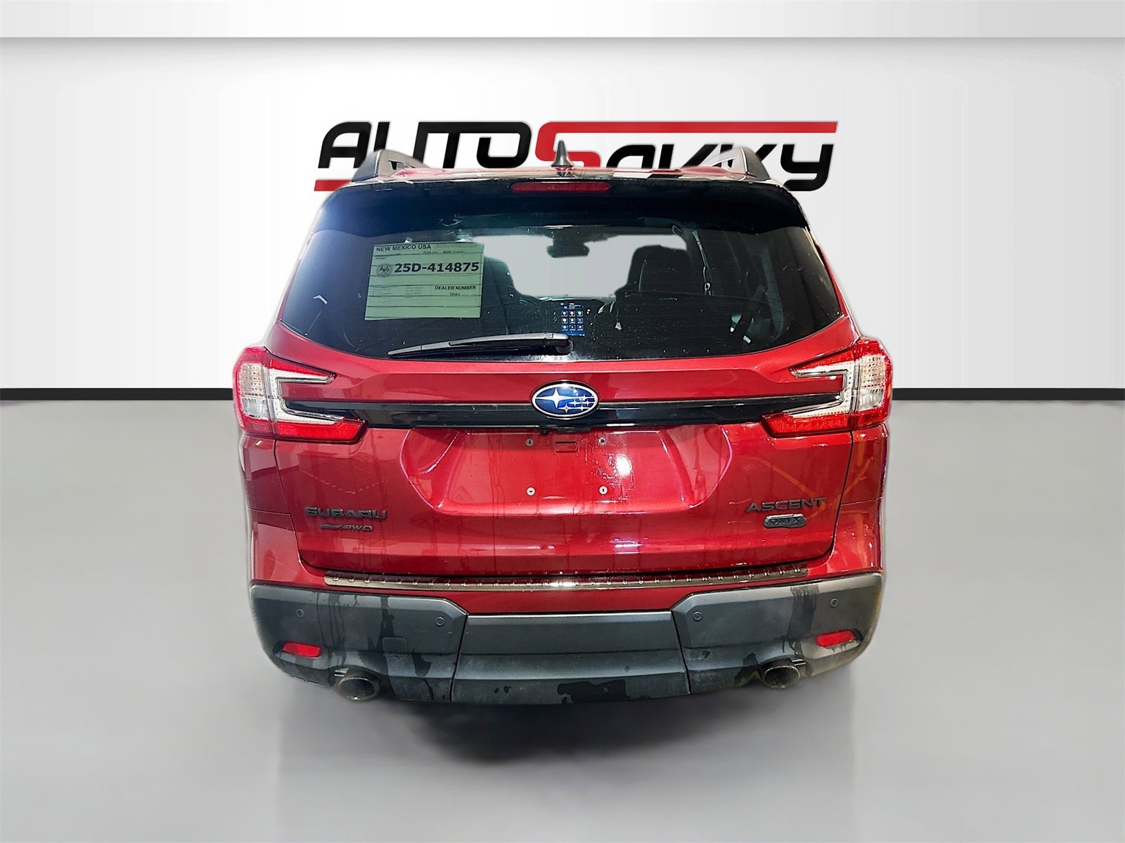 Used 2023 Subaru Ascent Onyx Edition image 6