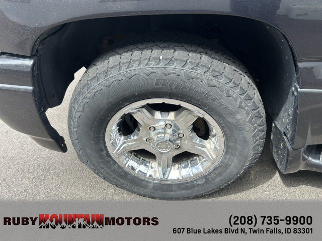 Used 2004 GMC Yukon Denali AWD/4WD image 19