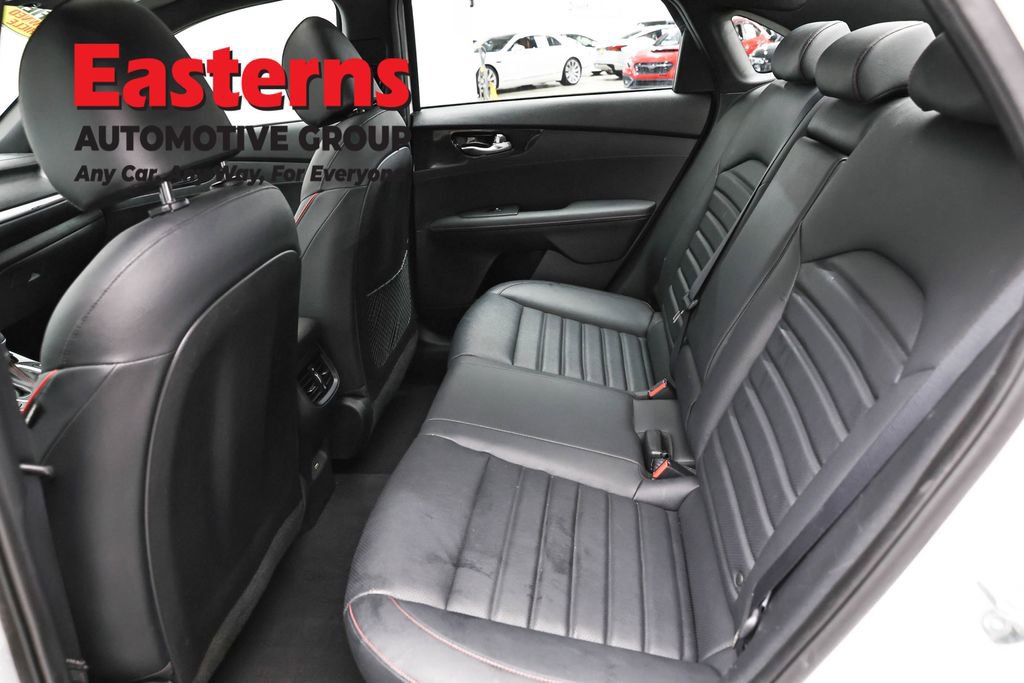 Used 2023 Kia Forte GT w/ GT2 Package FWD image 22