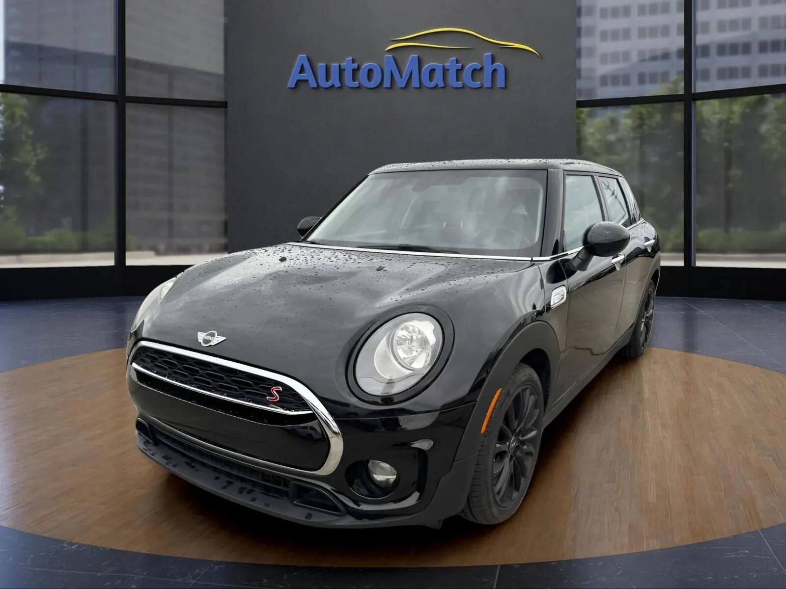 Used 2018 MINI Cooper Clubman S image 3