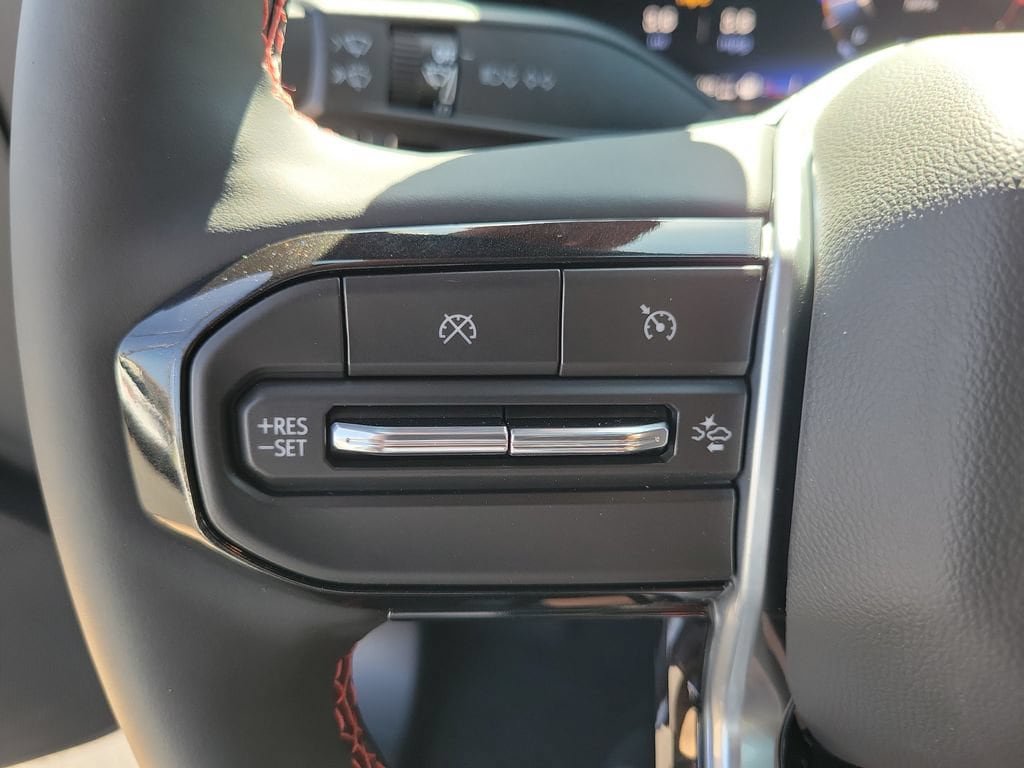 New 2026 Chevrolet Colorado Z71 w/ Technology Package AWD/4WD image 5