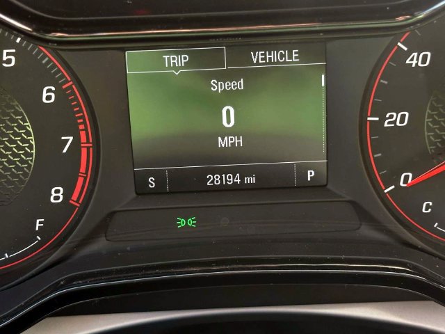 Certified 2024 Chevrolet Trax RS w/ Sunroof Package FWD image 19