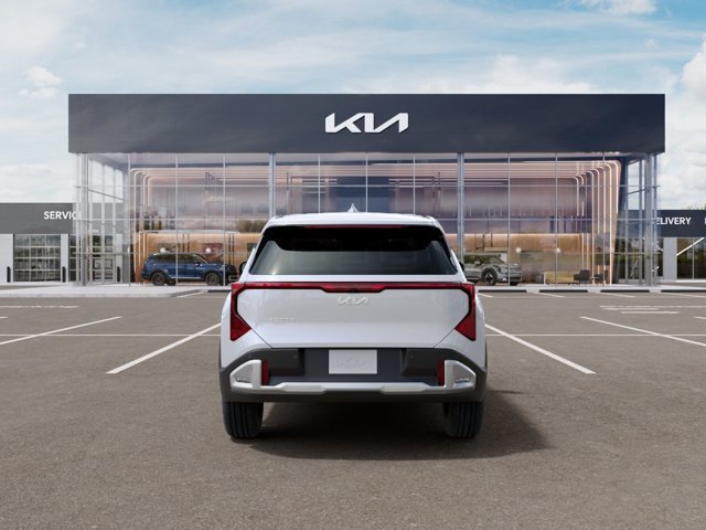 New 2027 Kia Seltos LX FWD image 6