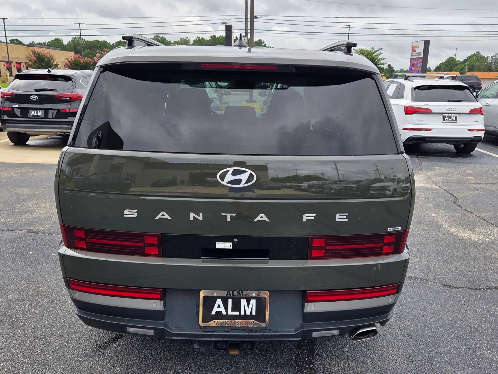 Used 2024 Hyundai Santa Fe Limited AWD/4WD image 11