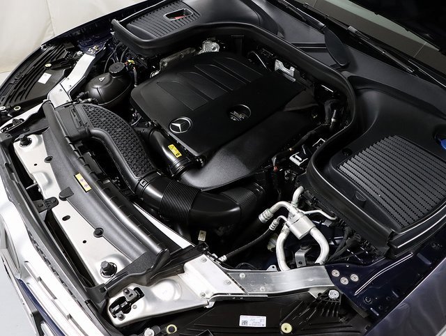 Certified 2022 Mercedes-Benz GLC 300 4MATIC image 39