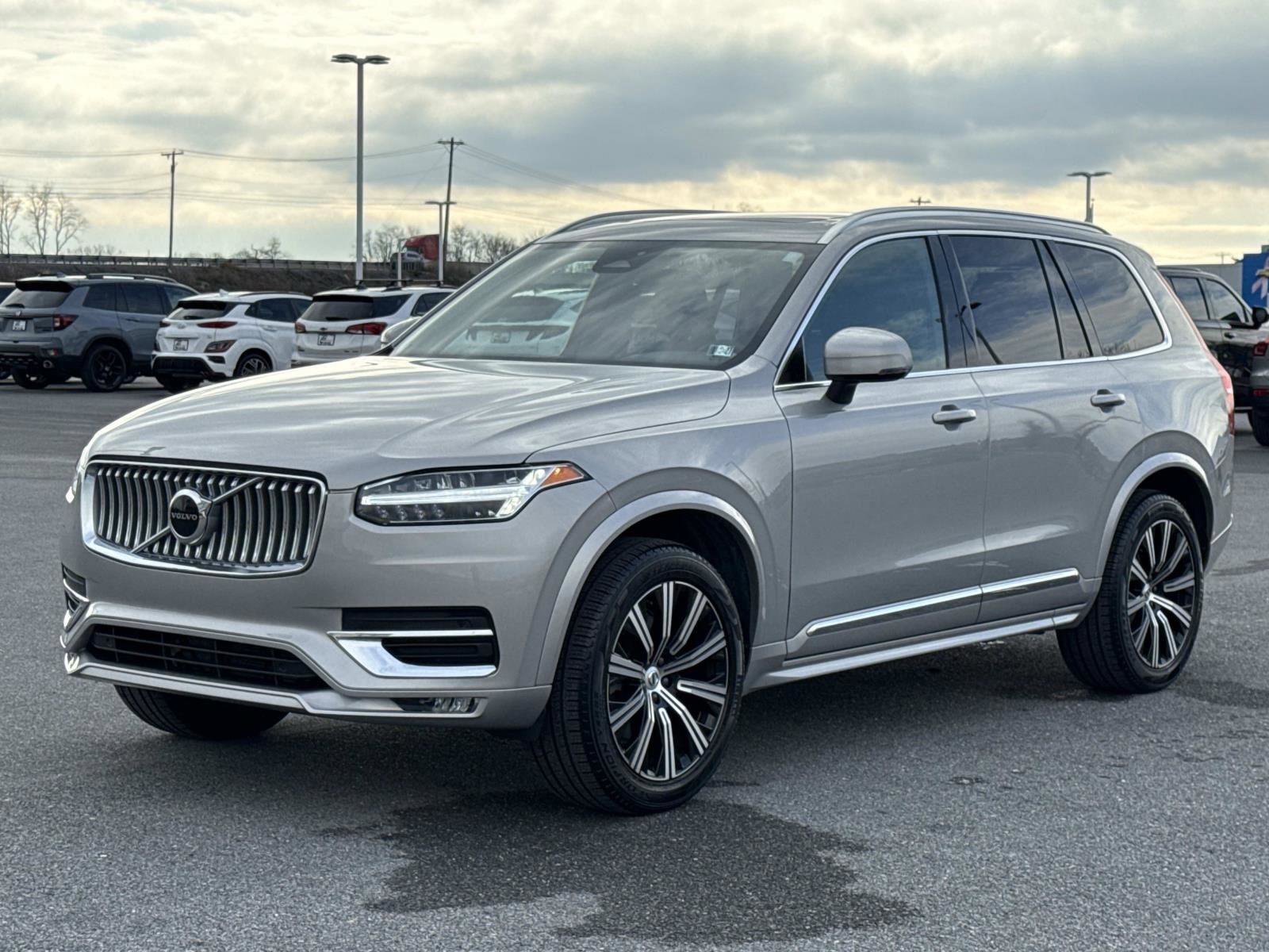 Used 2024 Volvo XC90 B5 Core w/ Protection Package Premier image 27