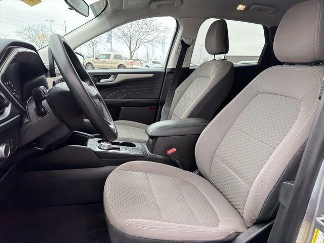 Used 2021 Ford Escape SE image 23