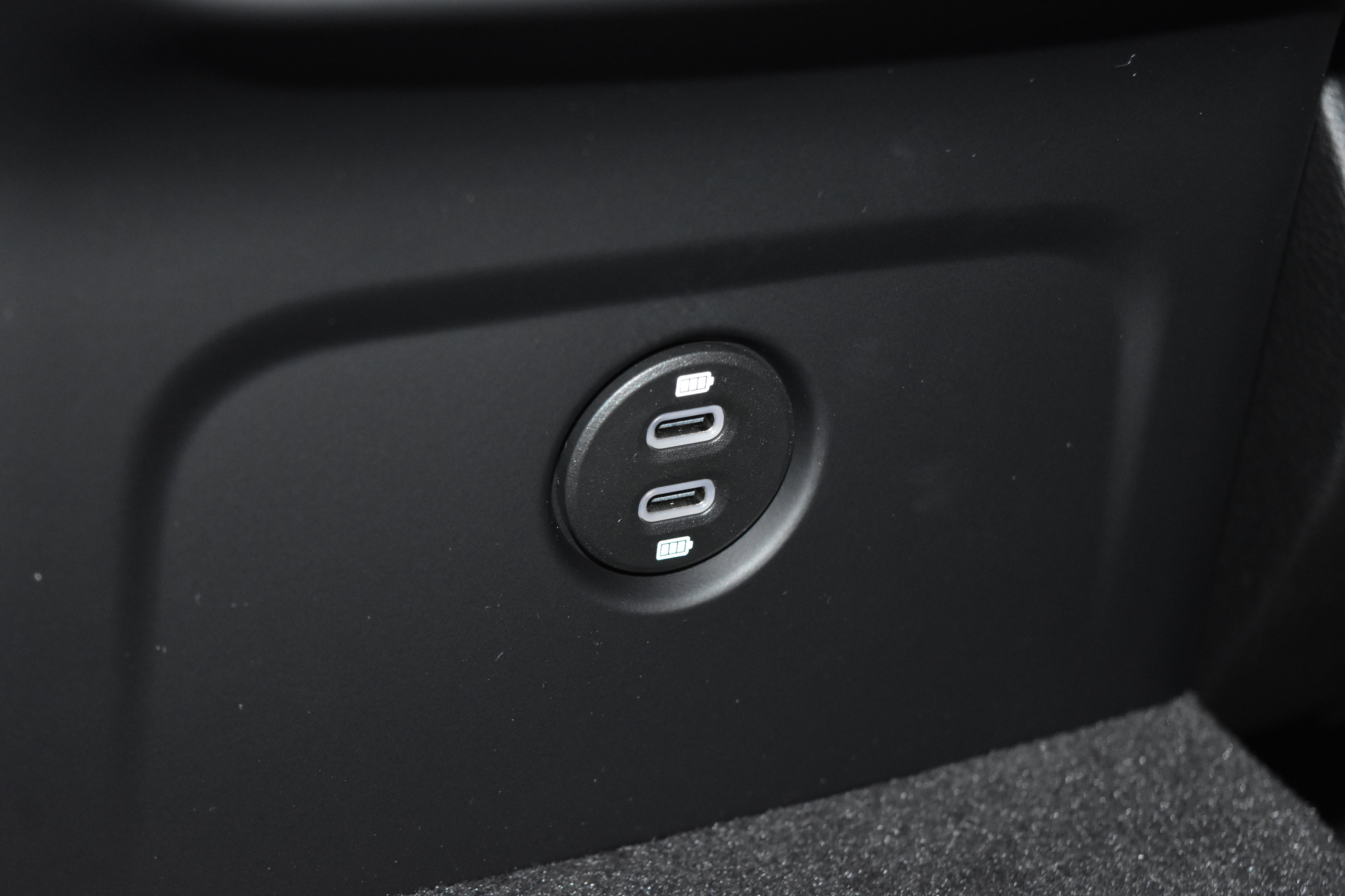 New 2026 Porsche Macan S image 23