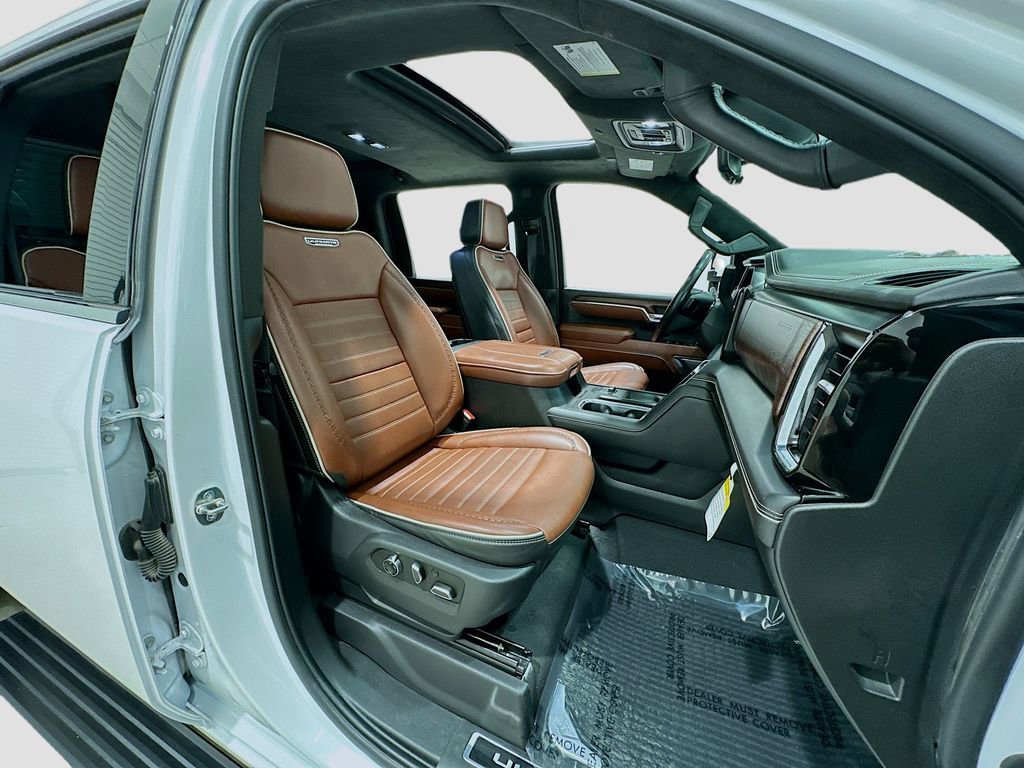 Used 2024 GMC Sierra 2500 Denali Ultimate w/ Max Trailering Package image 30