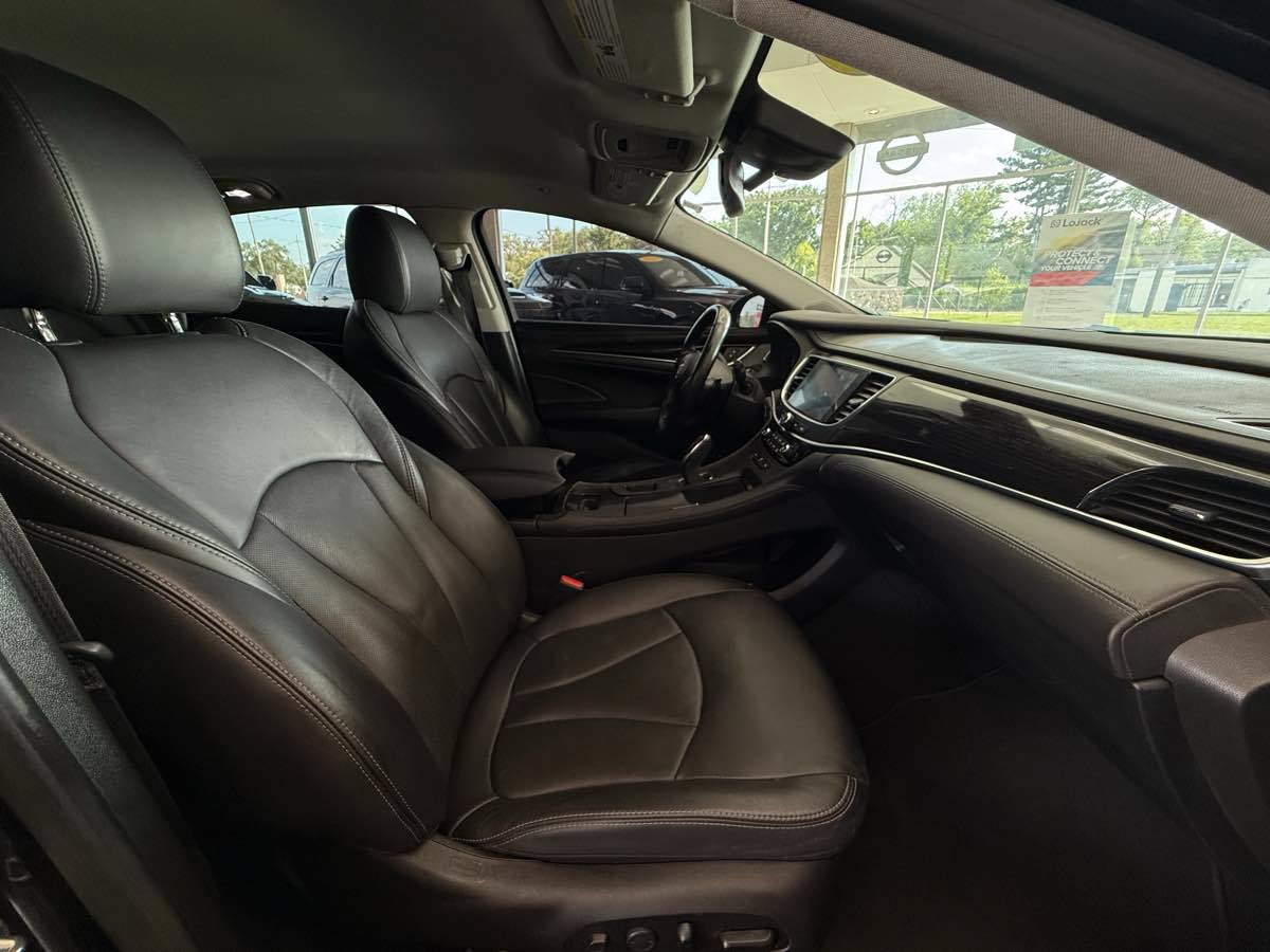 Used 2017 Buick LaCrosse Premium FWD image 34