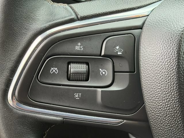 Used 2023 Buick Encore GX Select w/ Sport Touring Package FWD image 23