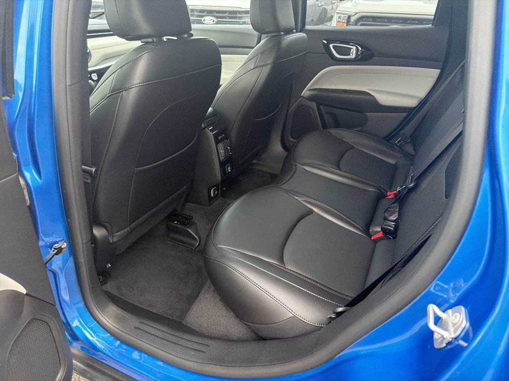 Used 2023 Jeep Compass Limited AWD/4WD image 13