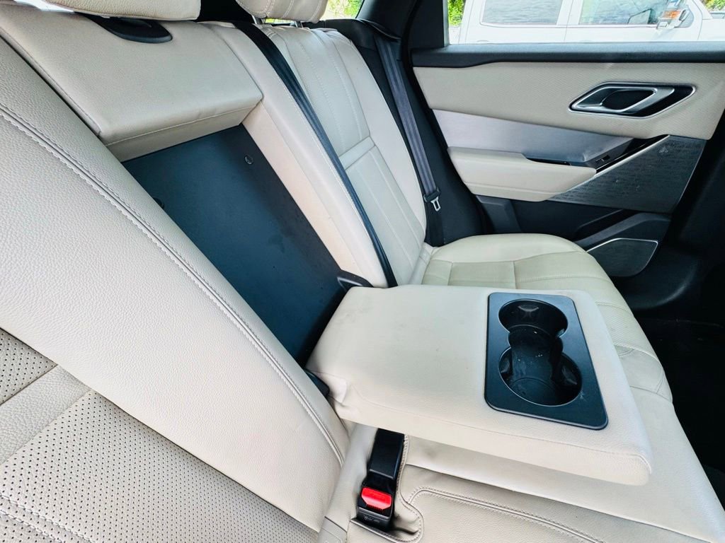 Used 2019 Land Rover Range Rover Velar R-Dynamic SE AWD/4WD image 15