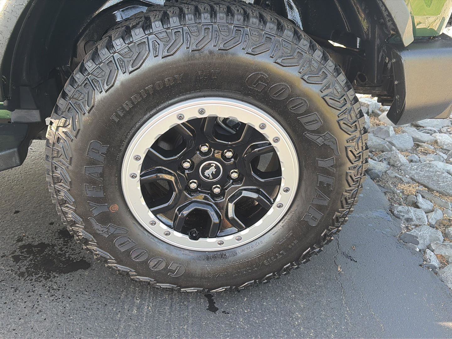 Used 2023 Ford Bronco Outer Banks w/ Sasquatch Package image 16