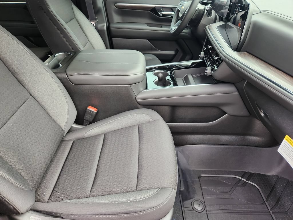 New 2026 Chevrolet Tahoe LS AWD/4WD image 10