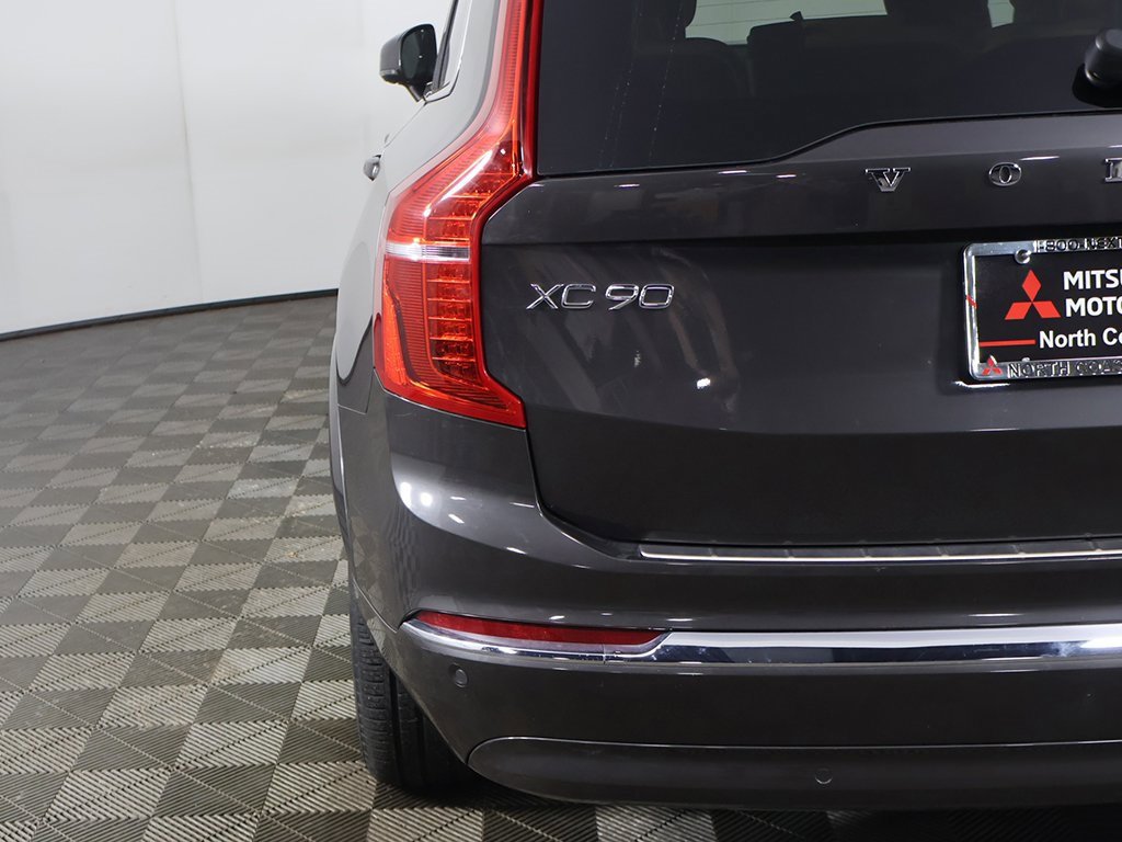 Used 2024 Volvo XC90 B6 Ultimate w/ Protection Package Premier image 20