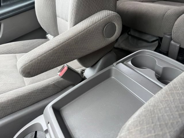 Used 2014 Honda Odyssey EX image 27