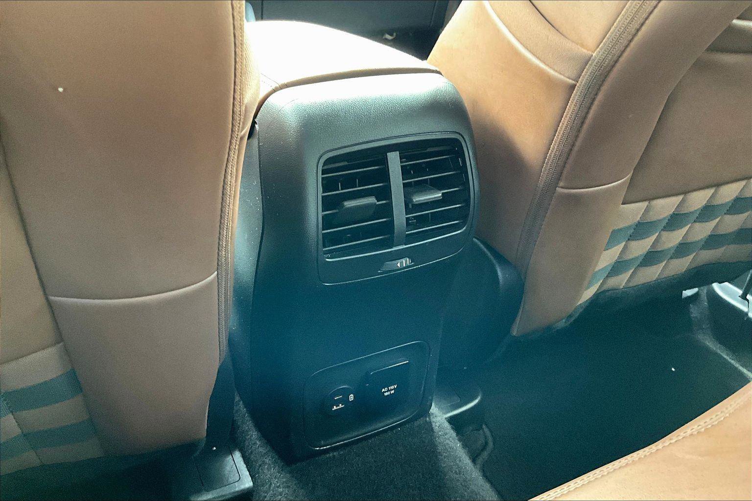 Used 2024 Ford Bronco Sport Outer Banks image 10