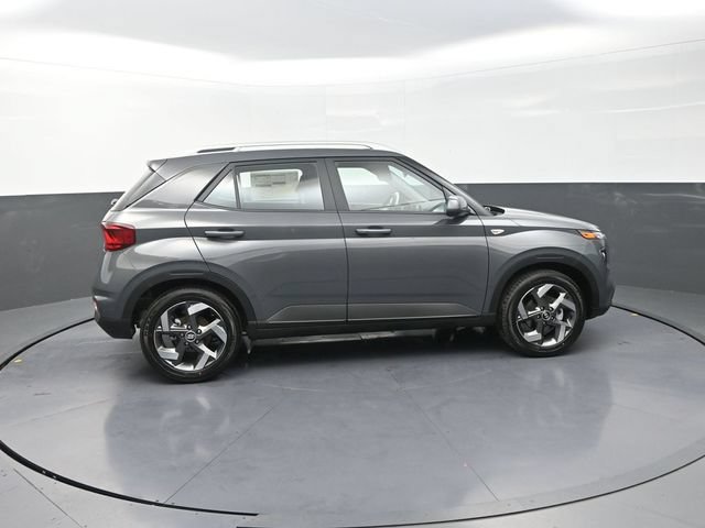 New 2026 Hyundai Venue SEL FWD image 9