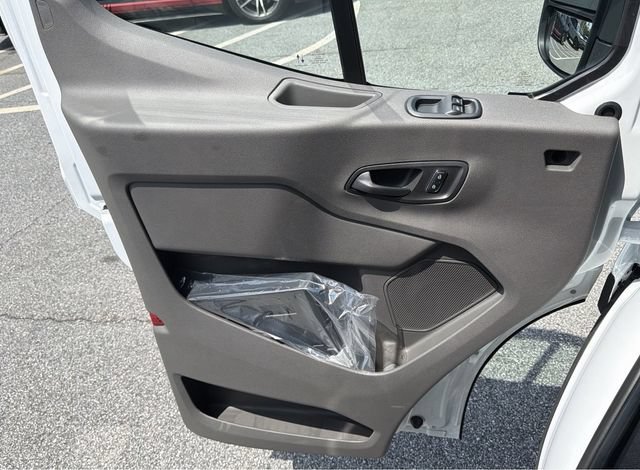 New 2026 Ford Transit 250 148 High Roof Extended w/ Load Area Protection Package RWD image 20