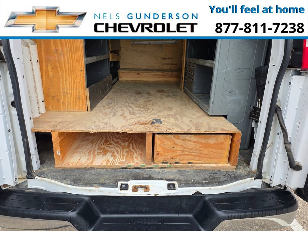 Used 2017 Chevrolet Express 3500 image 13