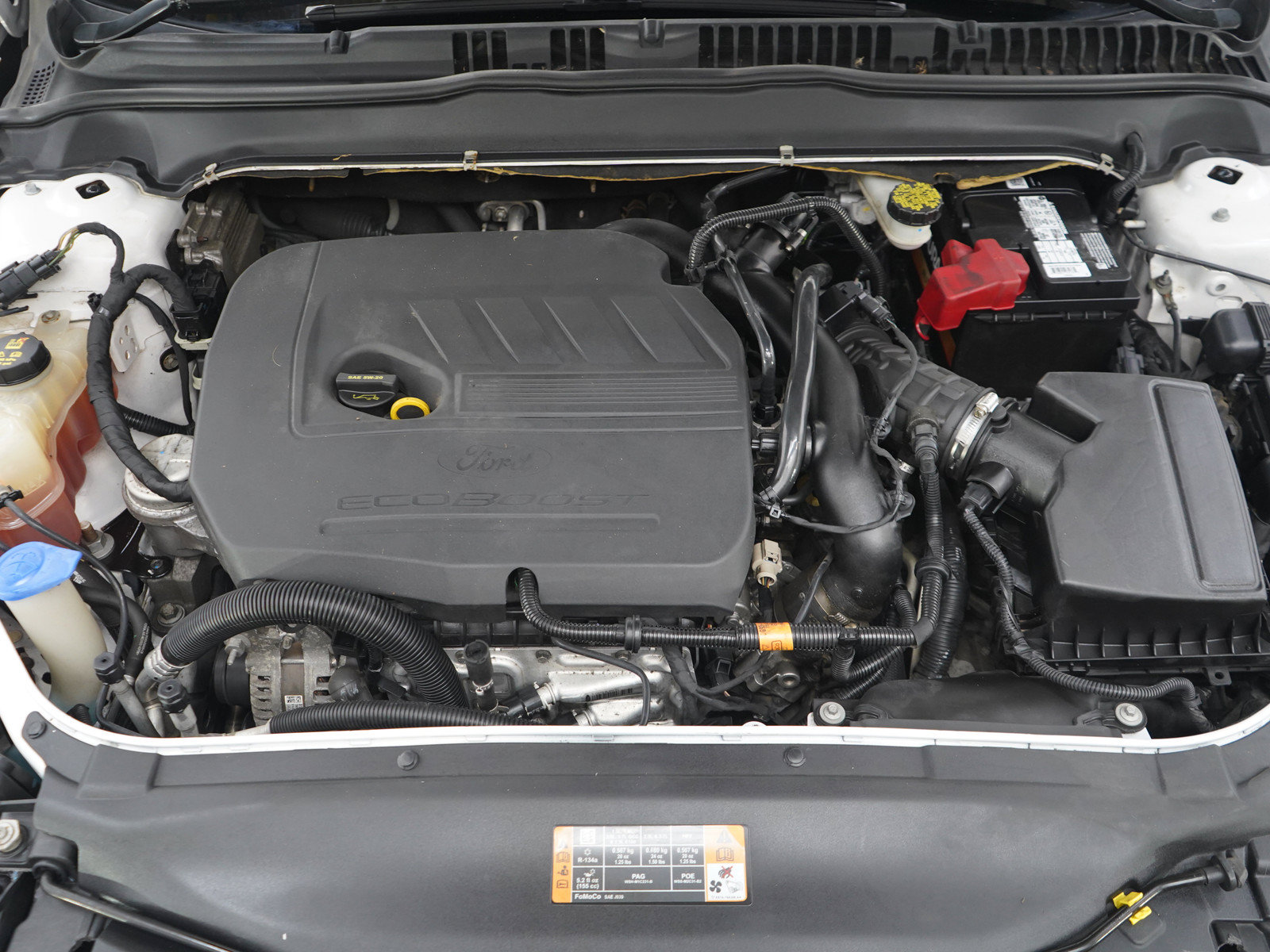 Used 2014 Ford Fusion SE w/ Equipment Group 202A FWD image 28