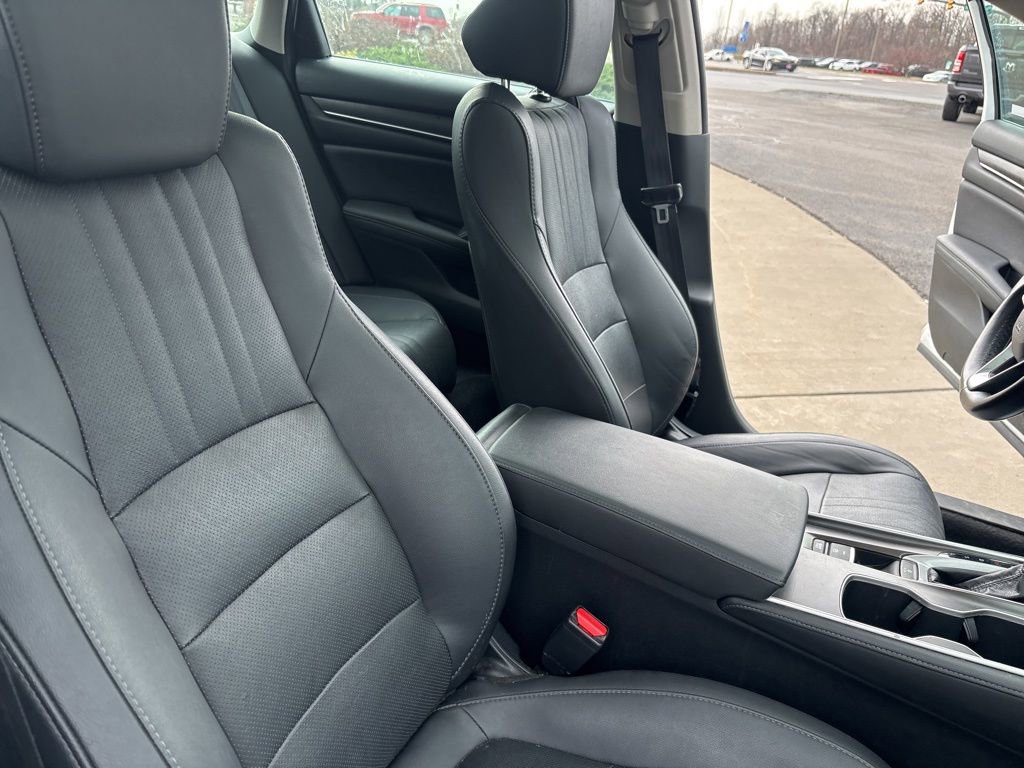 Used 2020 Honda Accord EX-L image 33
