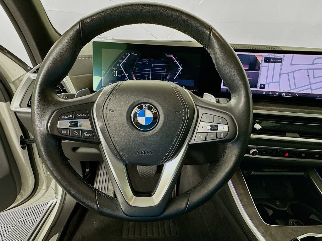 Used 2024 BMW X5 xDrive40i image 11