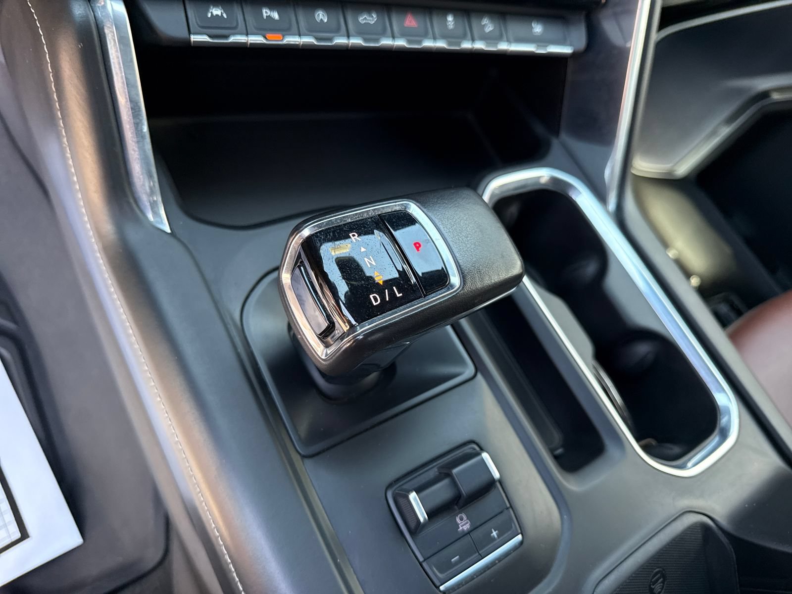 Used 2022 GMC Sierra 1500 Denali Ultimate AWD/4WD image 24