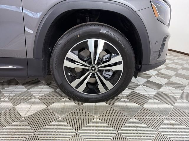 New 2026 Mercedes-Benz GLB 250 4MATIC image 9