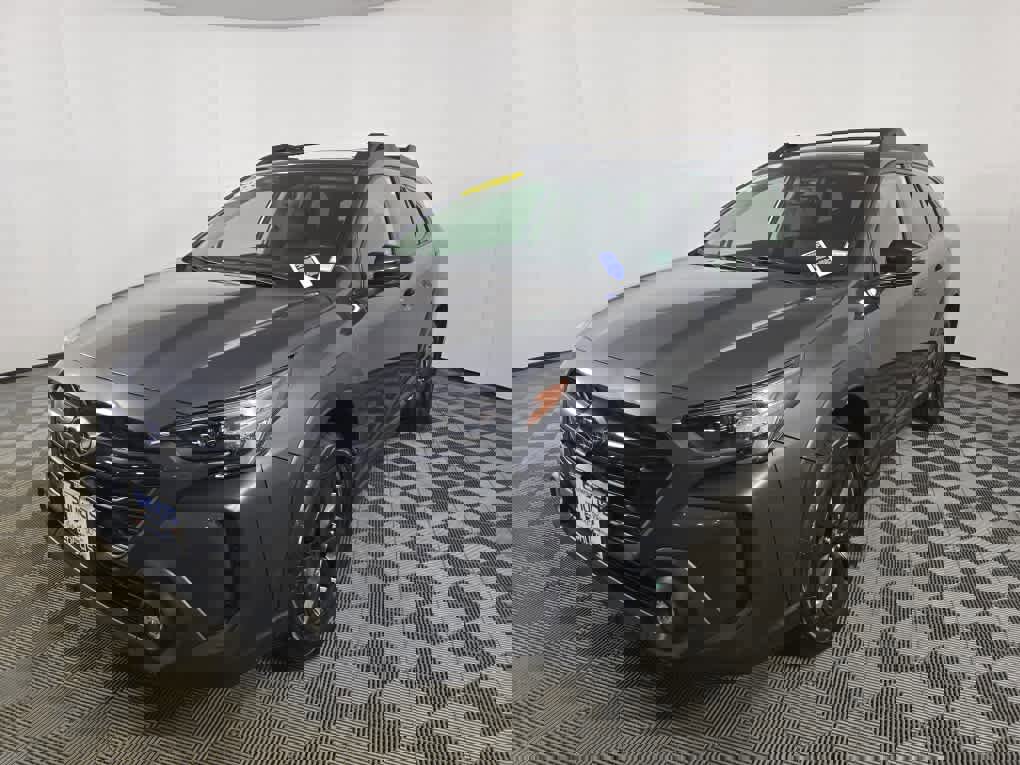 Used 2025 Subaru Outback Onyx Edition image 4