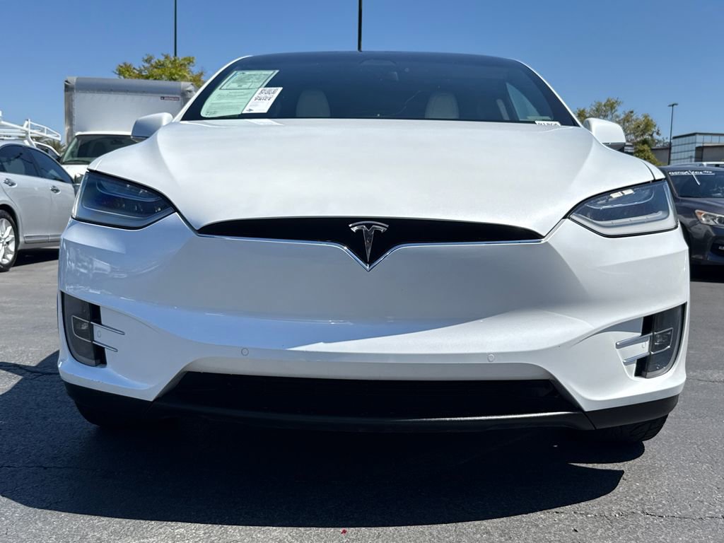 Used 2020 Tesla Model X Long Range image 4