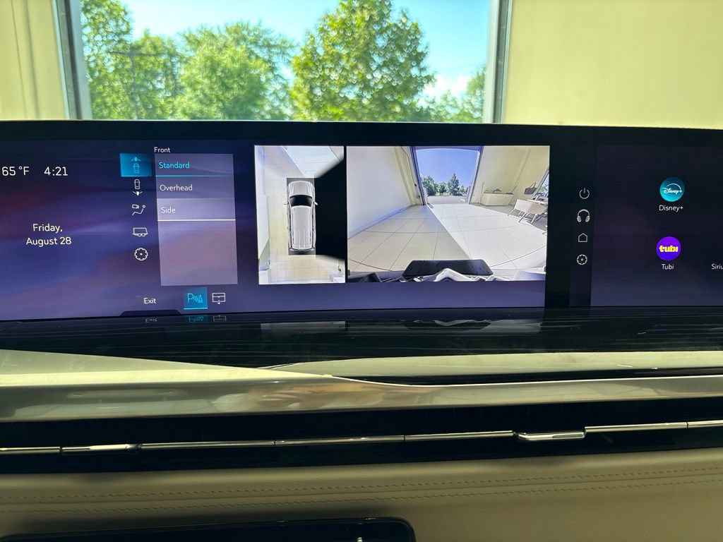 Used 2025 Cadillac Escalade Sport w/ LPO, ONYX Package AWD/4WD image 50